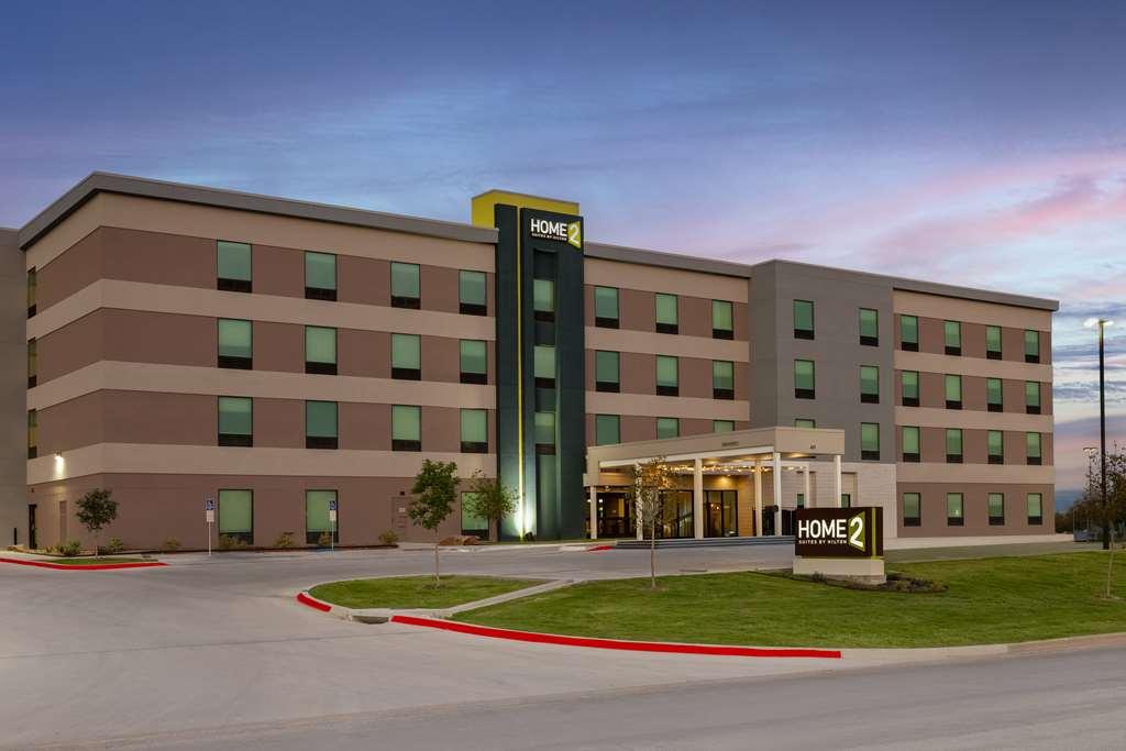 Home2 Suites By Hilton Brownwood Esterno foto